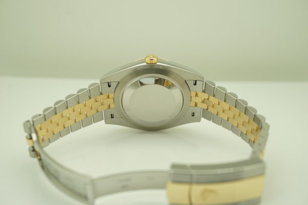 MINT Rolex 126333 DATEJUST 41 2 TONE FLUTED BEZEL SILVER DIAL JUBILEE BAND 2021 FULL SET - Image 8
