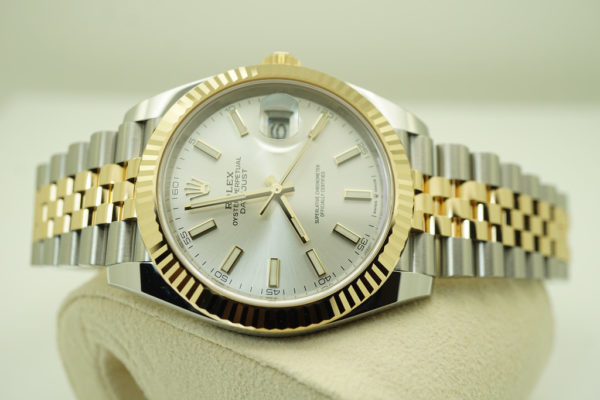 MINT Rolex 126333 DATEJUST 41 2 TONE FLUTED BEZEL SILVER DIAL JUBILEE BAND 2021 FULL SET - Image 10