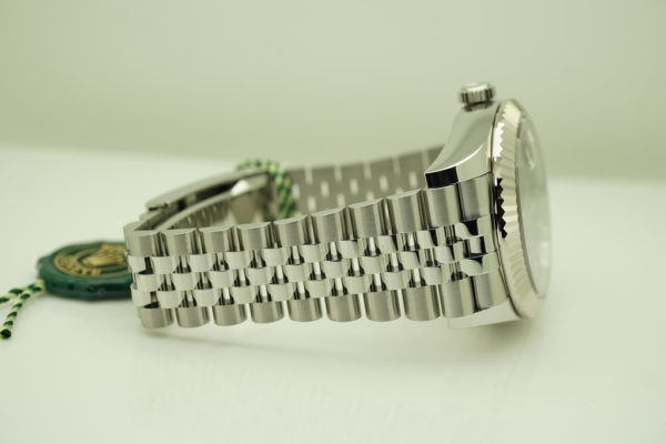 BRAND NEW Rolex 326934 SKY-DWELLER STAINLESS STEEL BLUE DIAL JUBILEE BAND 2021 MODEL - Image 6