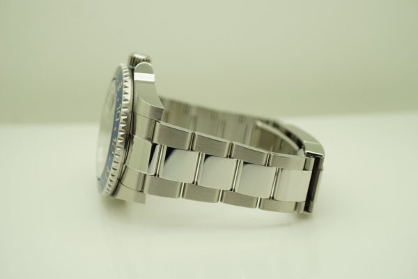 Rolex 116710BLNR GMT MASTER II BLACK BLUE BATMAN 2019 WARRANTY FULL SET - Image 5