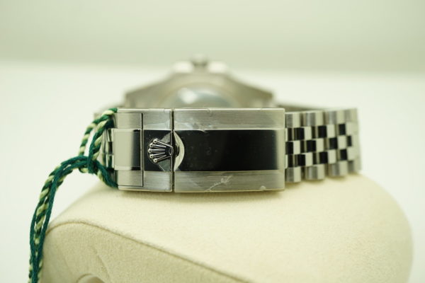 Rolex 126710BLNR GMT MASTER II BLACK BLUE BEZEL JUBILEE BAND 2019 FULL SET - Image 7