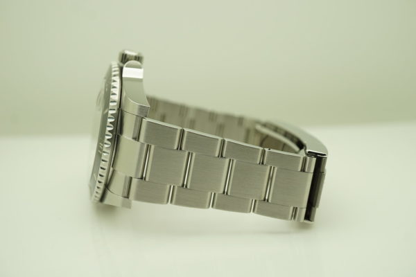 MINT Rolex 126610LN SUBMARINER DATE 41MM 2020 WARRANTY COMPLETE SET - Image 5