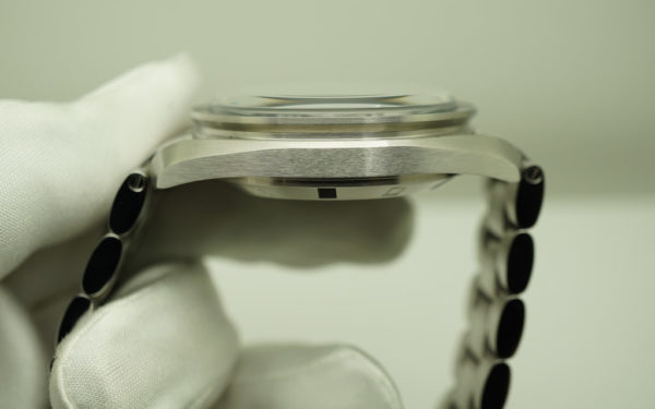 MINT Omega SPEEDY TUESDAY SPEEDMASTER LIMITED EDITION EXTRA BRACELET FULL SET - Image 4