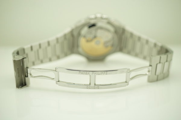 Patek PHILIPPE NAUTILUS 5980 CHRONOGRAPH STAINLESS STEEL BLUE DIAL COMPLETE SET - Image 8