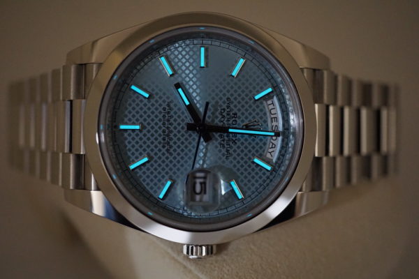 Rolex 228206 PLATINUM DAY DATE 40 ICE BLUE DIAGONAL MOTIF DIAL 2021 COMPLETE SET - Image 11