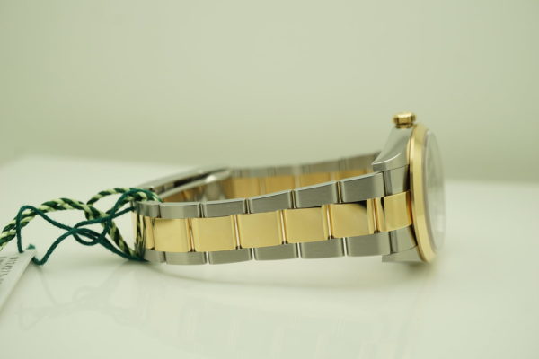 BRAND NEW Rolex 124273 EXPLORER 18K YELLOW GOLD STEEL 36MM 2021 COMPLETE SET - Image 6