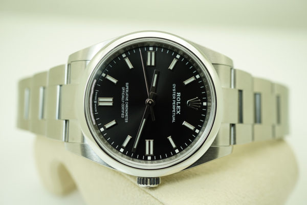 BRAND NEW Rolex 126000 OYSTER PERPETUAL BRIGHT BLACK DIAL 36MM 2021 FULL SET - Image 9