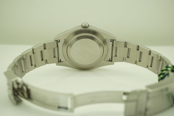 BRAND NEW Rolex 214270 EXPLORER I FULL LUME DIAL 39MM DISCONTINUED 2021 FULL SET - Image 8