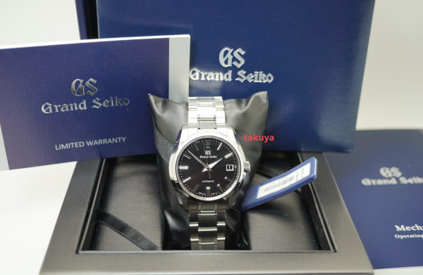 BRAND NEW GRAND SEIKO Heritage Collection AUTOMATIC SBGR317 BLACK DIAL 2021 FULL SET - Image 2