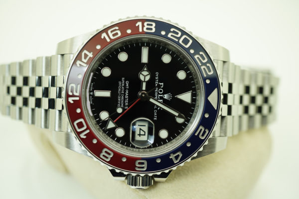 Rolex 126710BLRO PEPSI GMT MASTER II RED BLUE BEZEL JUBILEE 2019 FULL SET - Image 9