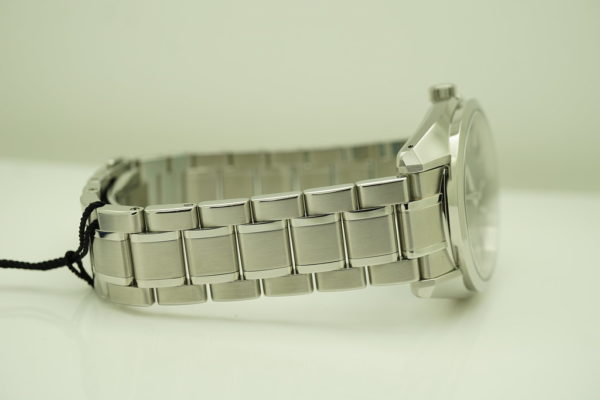 NEW GRAND SEIKO Heritage QUARTZ SBGP005 BLUE DIAL 2021 FULL SET - Image 6