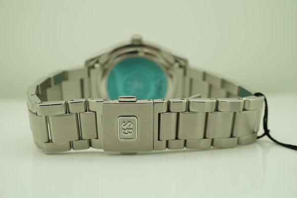 NEW GRAND SEIKO Heritage QUARTZ GMT SBGN011 SILVER DIAL 2021 FULL SET - Image 7