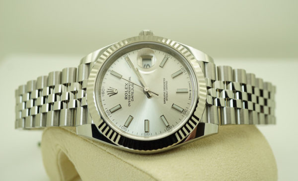 BRAND NEW Rolex 126334 DATEJUST 41 FLUTED BEZEL SILVER STICK DIAL JUBILEE BAND 2021 FULL SET - Image 10