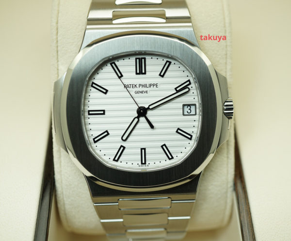 NEW Patek PHILIPPE 5711/1A NAUTILUS WHITE DIAL STAINLESS STEEL 2019 COMPLETE SET