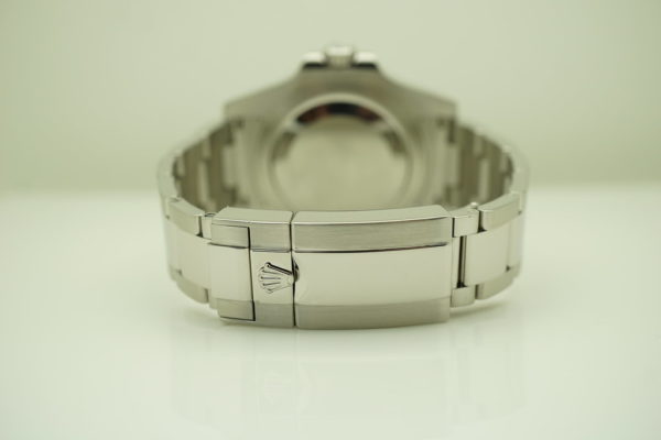 Rolex 116710 GMT MASTER II BLACK CERAMIC BEZEL V SERIAL FULL SET - Image 7