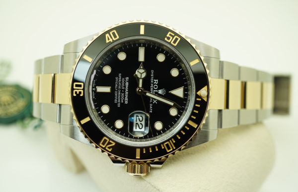 BRAND NEW Rolex 126613LN SUBMARINER 18K YG STEEL BLACK DIAL 41MM NEW MODEL 2021 FULL SET - Image 9