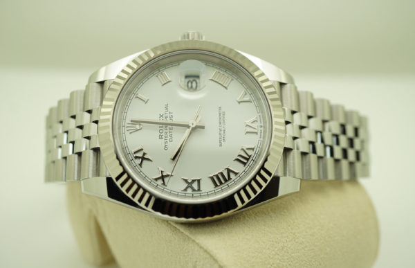 Rolex 126334 DATEJUST 41 FLUTED BEZEL WHITE ROMAN DIAL JUBILEE WARRANTY FULL SET - Image 10