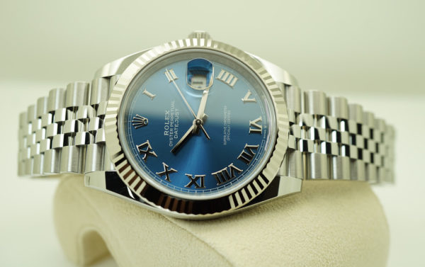 BRAND NEW Rolex 126334 DATEJUST 41 FLUTED BEZEL AZZURRO BLUE ROMAN DIAL JUBILEE 2021 FULL SET - Image 10