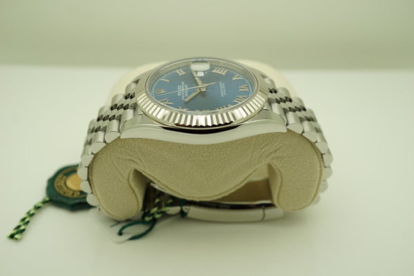 BRAND NEW Rolex 126334 DATEJUST 41 FLUTED BEZEL AZZURRO BLUE ROMAN DIAL JUBILEE 2021 FULL SET - Image 4