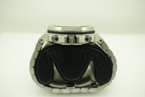 Audemars PIGUET ROYAL OAK OFFSHORE QEII CUP LIMITED EDITION TITANIUM 26474TI - Image 3