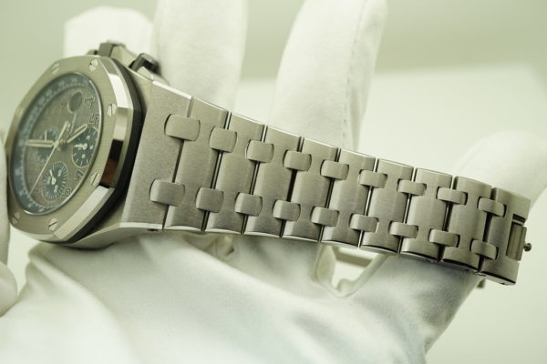 Audemars PIGUET ROYAL OAK OFFSHORE QEII CUP LIMITED EDITION TITANIUM 26474TI - Image 5
