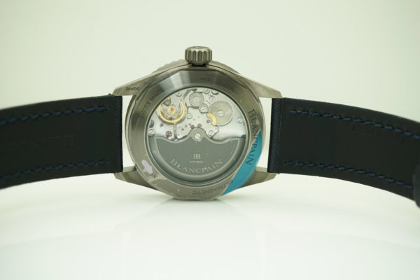 BRAND NEW Blancpain FIFTY FATHOMS BATHYSCAPHE GREY CERAMIC BLUE DIAL BLUE BEZEL 2021 FULL SET - Image 7