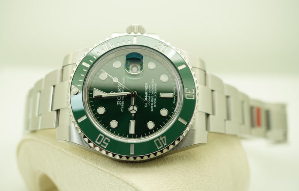 Rolex 116610LV SUBMARINER HULK GREEN DIAL 2020 WARRANTY FULL SET - Image 10