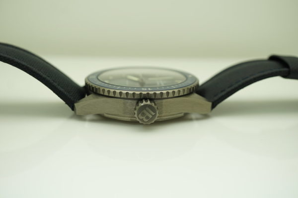 BRAND NEW Blancpain FIFTY FATHOMS BATHYSCAPHE GREY CERAMIC BLUE DIAL BLUE BEZEL 2021 FULL SET - Image 3