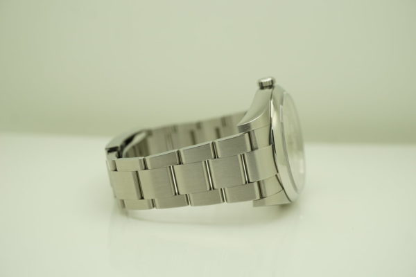 Rolex 114300 OYSTER PERPETUAL NO DATE WHITE DIAL 39MM 2018 WARRANTY FULL SET - Image 6
