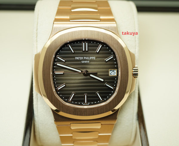 BRAND NEW Patek PHILIPPE 5711/1R 18K ROSE GOLD NAUTILUS BROWN DIAL 2021 FULL SET