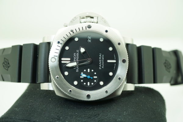 Panerai PAM 682 LUMINOR SUBMERSIBLE 1950 42MM 3 DAY T SERIES SAPPHIRE CASEBACK FULL SET - Image 9