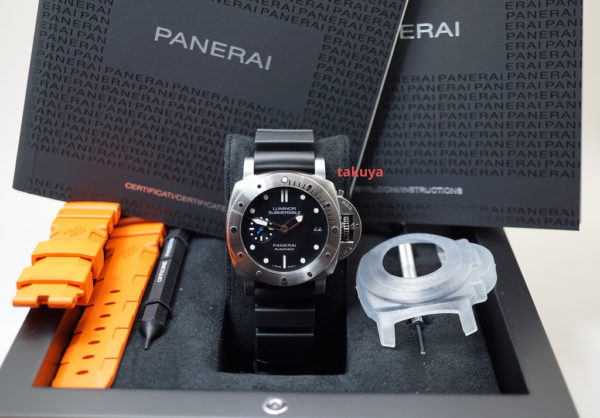 Panerai PAM 682 LUMINOR SUBMERSIBLE 1950 42MM 3 DAY T SERIES SAPPHIRE CASEBACK FULL SET - Image 2