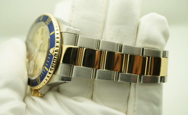 Rolex 16613 SUBMARINER 18K YG/SS CHAMPAGNE SERTI DIAMOND DIAL P SERIAL - Image 6