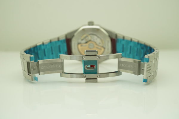 BRAND NEW Audemars PIGUET ROYAL OAK 77350ST WHITE DIAL 34MM 2021 COMPLETE SET - Image 8