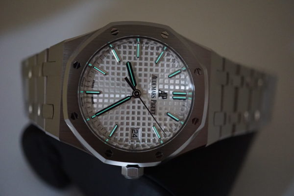 BRAND NEW Audemars PIGUET ROYAL OAK 77350ST WHITE DIAL 34MM 2021 COMPLETE SET - Image 12