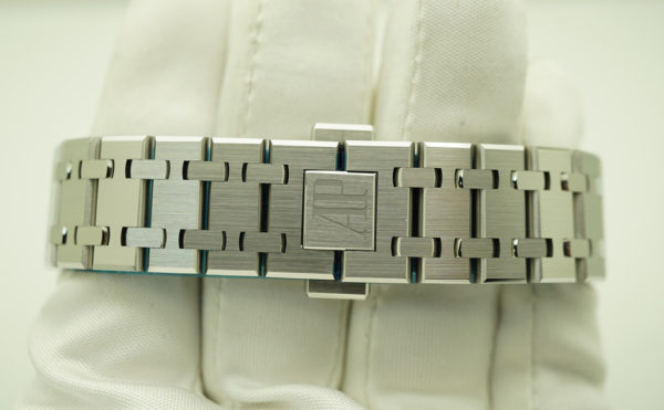 BRAND NEW Audemars PIGUET ROYAL OAK 77350ST WHITE DIAL 34MM 2021 COMPLETE SET - Image 7