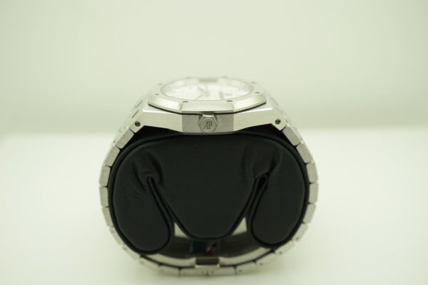 BRAND NEW Audemars PIGUET ROYAL OAK 77350ST WHITE DIAL 34MM 2021 COMPLETE SET - Image 3