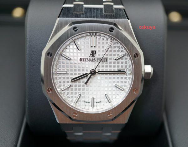 BRAND NEW Audemars PIGUET ROYAL OAK 77350ST WHITE DIAL 34MM 2021 COMPLETE SET
