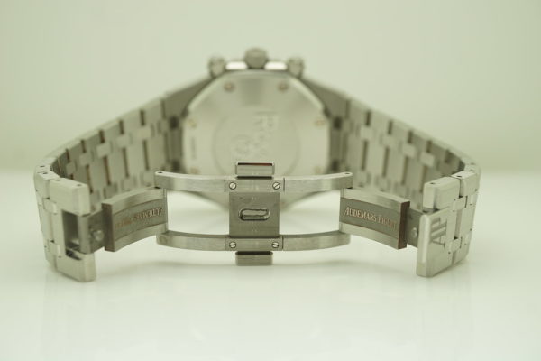 Audemars PIGUET ROYAL OAK CHRONOGRAPH BLACK DIAL 26331ST 2020 WARRANTY FULL SET - Image 8
