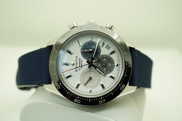 BRAND NEW ZENITH CHRONOMASTER SPORT EL PRIMERO Caliber 3600 WHITE DIAL 2021 FULL SET - Image 9
