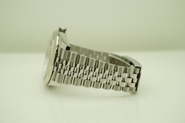Rolex 126334 DATEJUST 41 FLUTED BEZEL RHODIUM DIAL JUBILEE WARRANTY FULL SET - Image 5