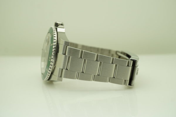 Rolex 126610LV SUBMARINER GREEN BLACK DIAL STARBUCKS 41MM 2020 FULL SET - Image 5
