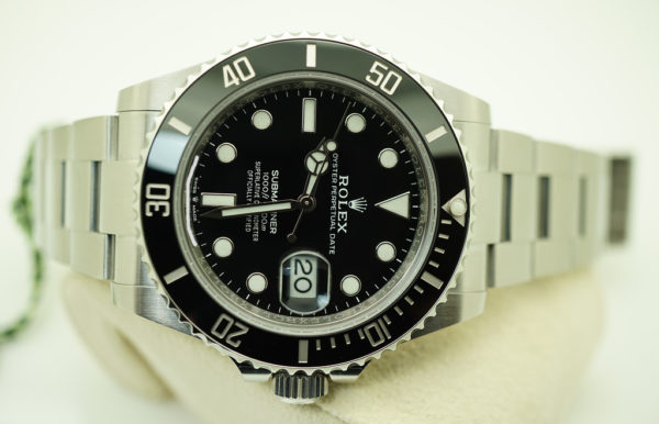 BRAND NEW Rolex 126610LN SUBMARINER DATE 41MM 2021 NEW MODEL COMPLETE SET - Image 9