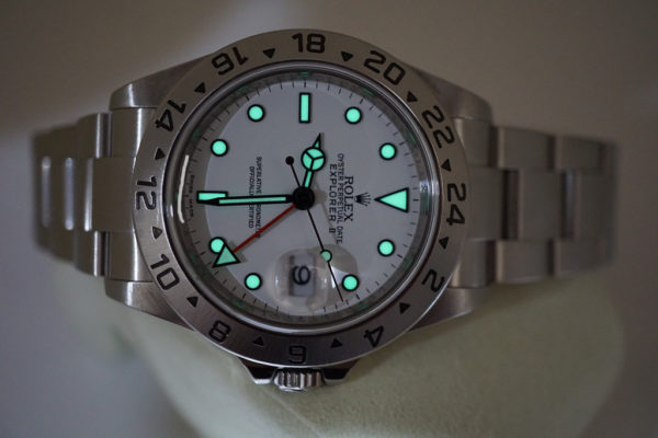 Rolex 16570 EXPLORER II 40MM POLAR DIAL V SERIAL 3186 MOVEMENT ENGRAVED REHAUL - Image 12