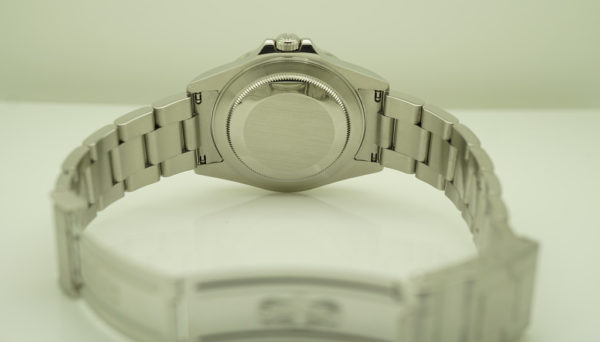 Rolex 16570 EXPLORER II 40MM POLAR DIAL V SERIAL 3186 MOVEMENT ENGRAVED REHAUL - Image 9