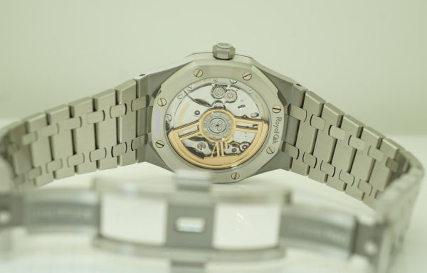 Audemars PIGUET ROYAL OAK 15500ST BLACK DIAL 41MM 2021 WARRANTY COMPLETE SET - Image 8