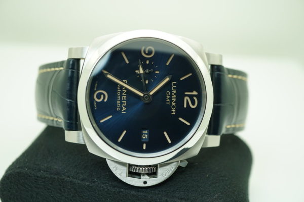 BRAND NEW Panerai PAM 1033 LUMINOR 1950 GMT BLUE DIAL 44MM 2021 COMPLETE SET - Image 8