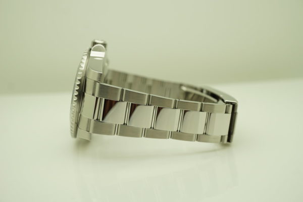 Rolex 116710BLNR GMT MASTER II BLACK BLUE BEZEL BATMAN COMPLETE SET - Image 5