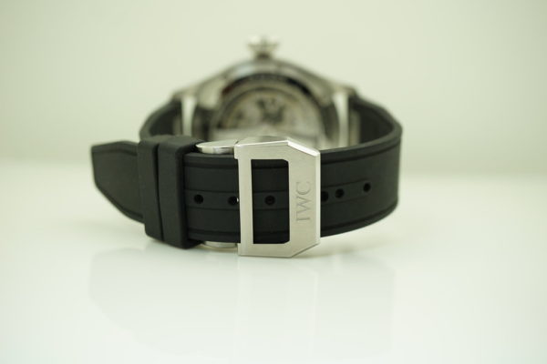 MINT Iwc BIG PILOT 43MM BLUE DIAL IW329303 2021 NEW MODEL FULL SET - Image 7