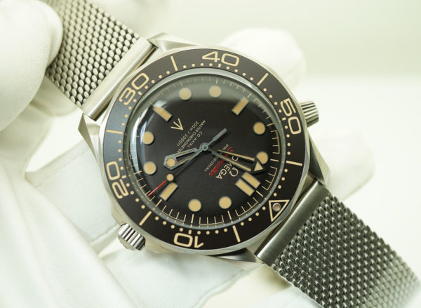 NEW Omega SEAMASTER DIVER 300M 007 JAMES BOND TITANIUM MESH BRACELET FULL SET - Image 9